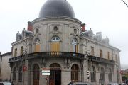 Attractive Building