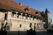 Chateau (2)