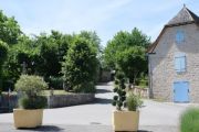 Centre Village (1)